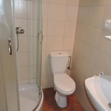 With Bbq & Garden بيت للعطل كوتيفو