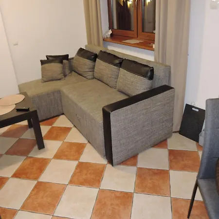 With Bbq & Garden كوتيفو