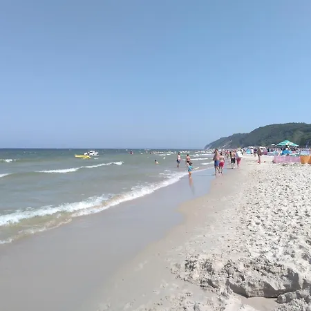 بيت للعطل With Bbq & Garden